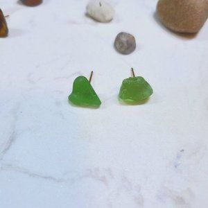 Handmade?sea glass earrings